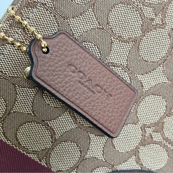 NWT COACH C8418 Dempsey Tote 40 In Signature Jacquard Stripe & Patch Bag Purse - Picture 16 of 17